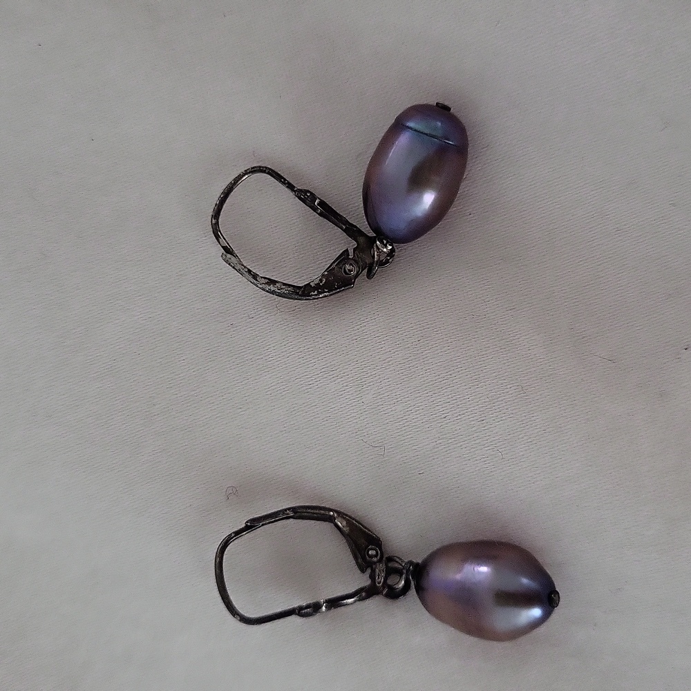Blue pearl drop earrings